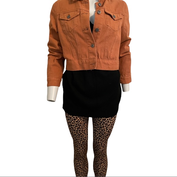 The Style Between Us Rust Cropped Denim Jacket S - Picture 6 of 9